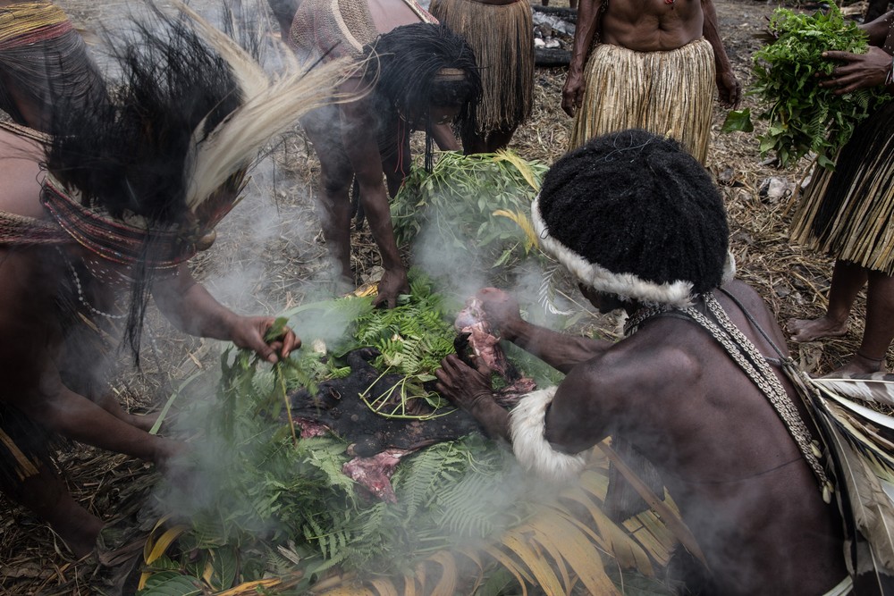 Племена папуасов - фоторепортаж из долины Балием - 7