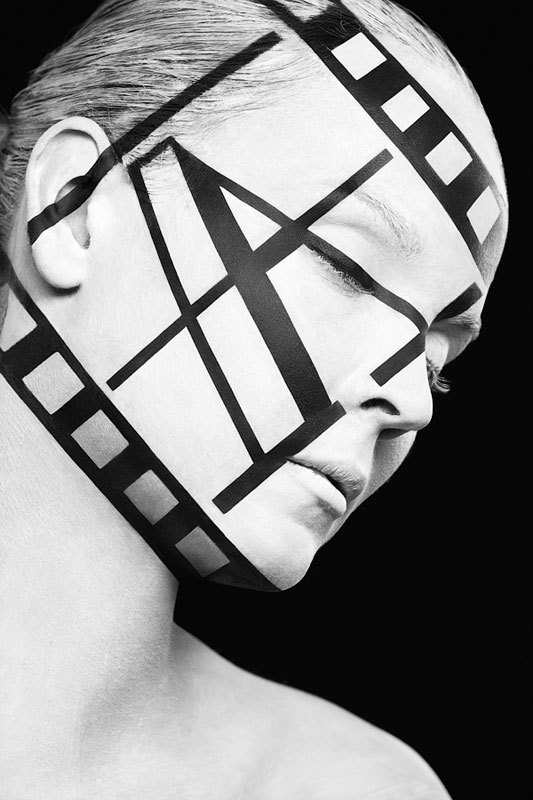 Чёрно-белые портреты из проекта «Странная красота»