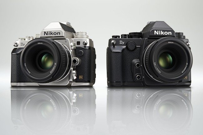 Nikon-DF-Black-and-Silver