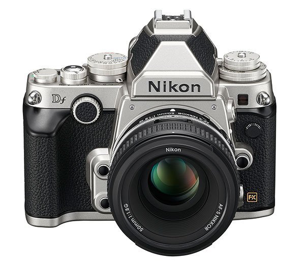 Nikon-DF-Front Classic-Silvert