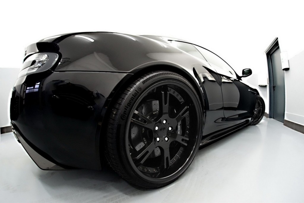 Wheelsandmore-Aston-Martin-DBS-Carbon-Edition-4-1024x682