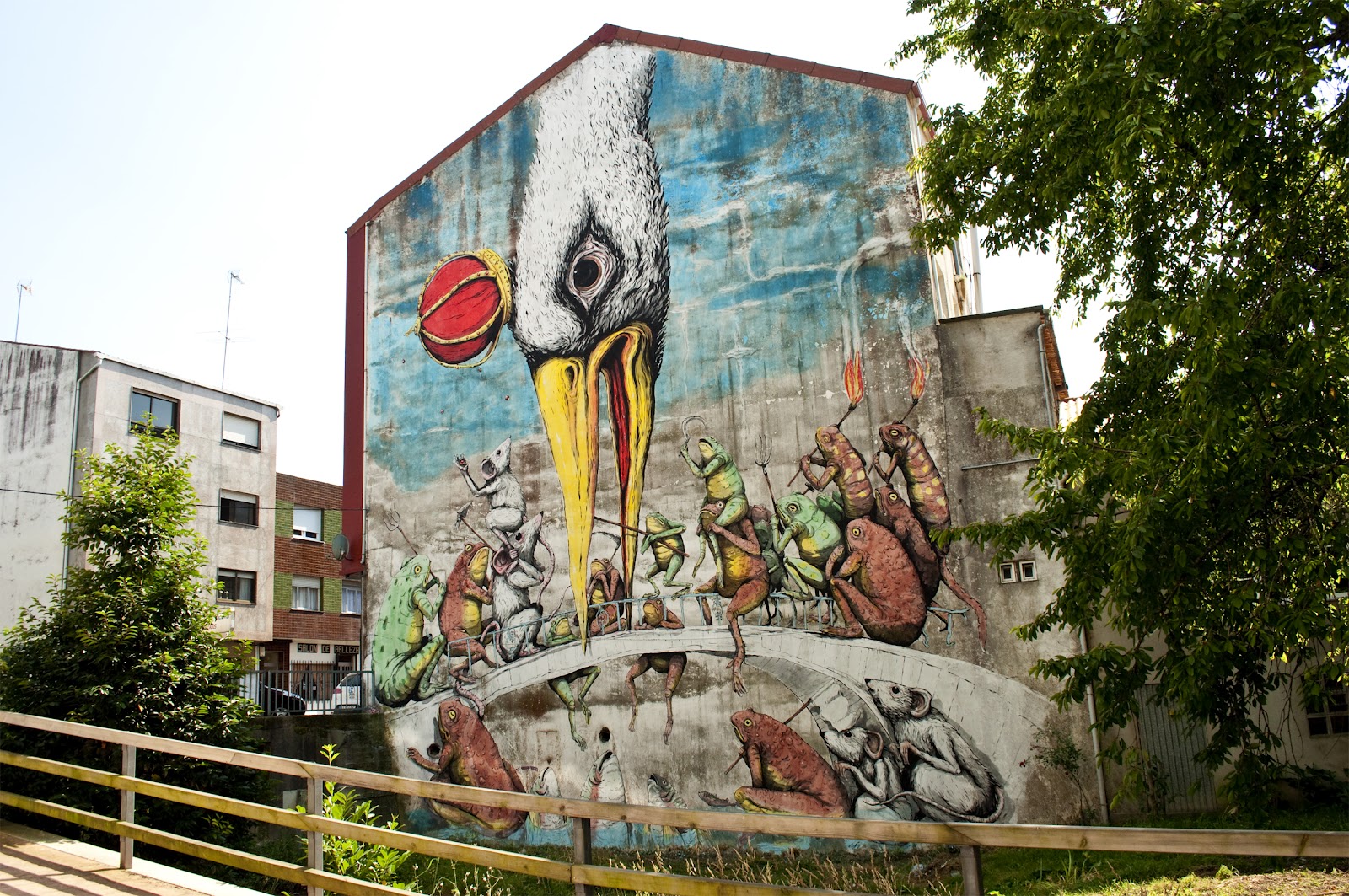 Street-Art-by-Ericailcane-at-DESORDES-CREATIVAS-2012