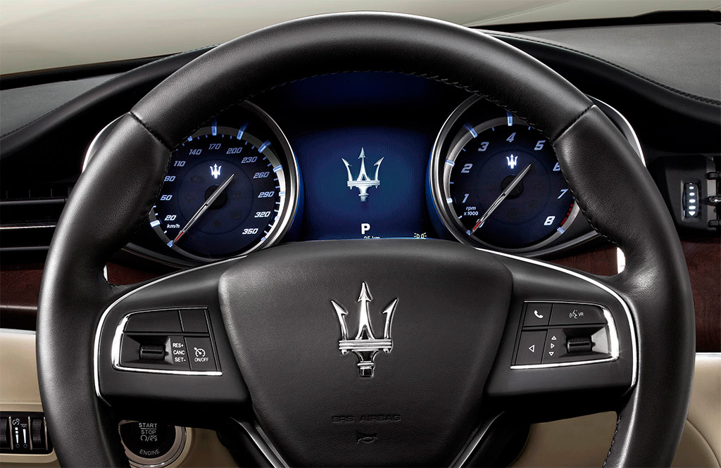 2013-Maserati-Quattroporte-10