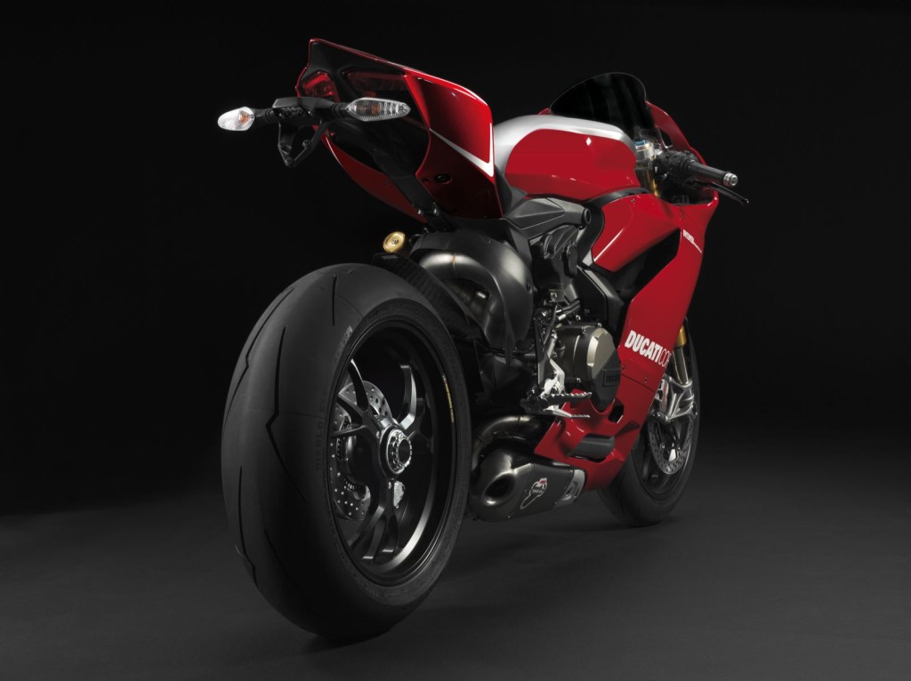 2013-Ducati-1199-Panigale-R-6-1024x766