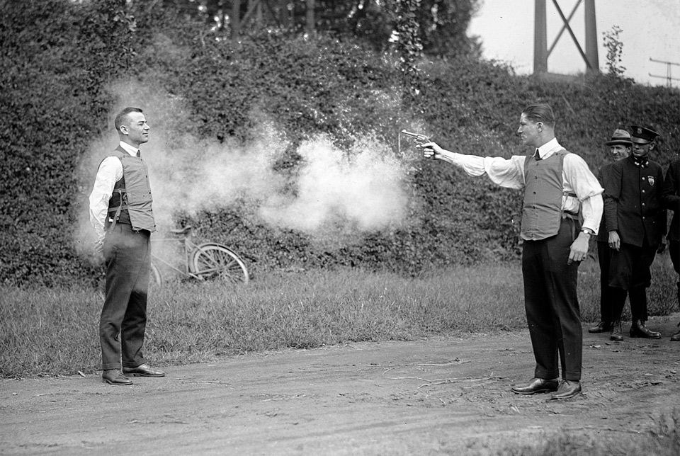 6testing-of-a-bulletproof-vest-in-1923