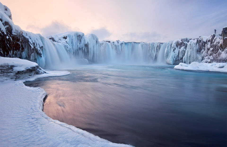 25godafoss-falls-iceland