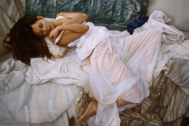 Поэзия женского тела в гиперреалистичных масляных картинах Сергея Маршенникова