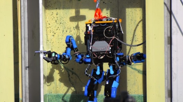 Лучшие роботы-спасатели на соревнованиях DARPA Robotics Challenge