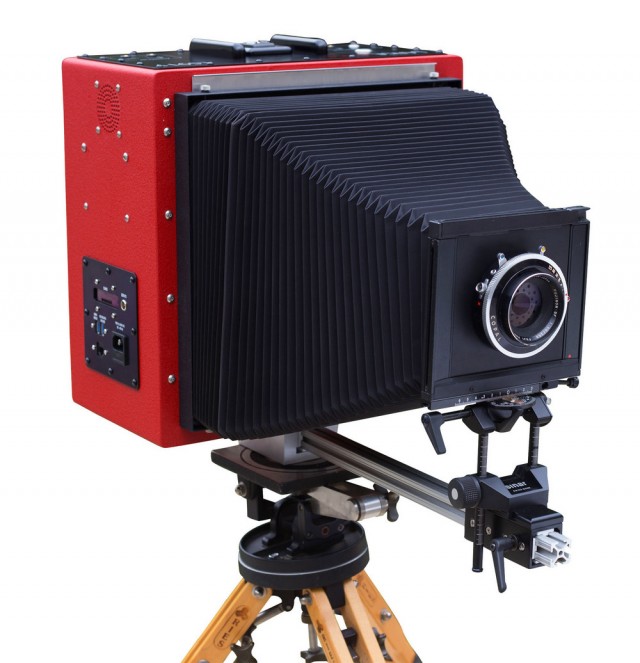 LargeSense LS911 – первая крупноформатная цифровая фотокамера