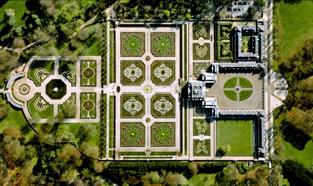 Хет Лоо - летний дворец нидерландской королевской фамилии