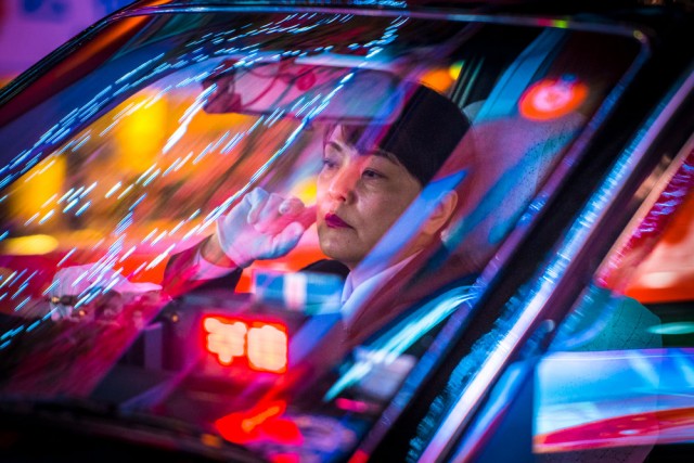 Мир идеальных ночных таксистов Токио. Фотограф Олег Толстой