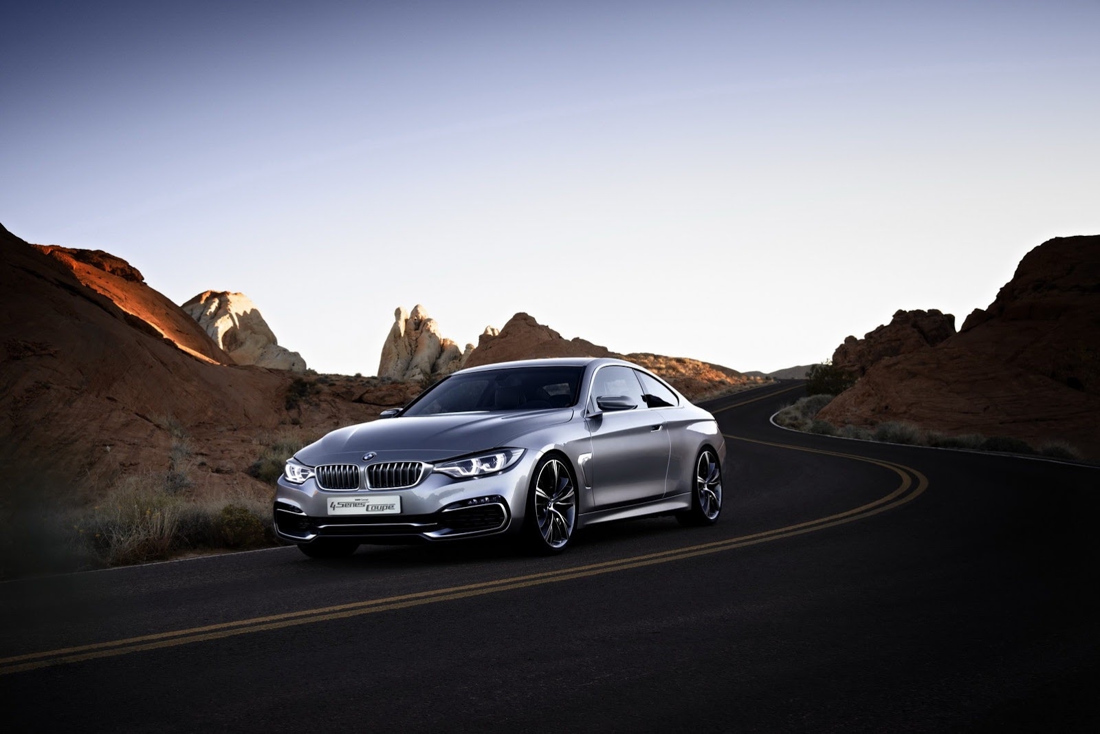 Фото нового BMW 4 Series Coupe Concept 