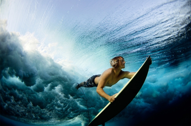 Захватывающие фотографии из удивительного и экстримального мира сёрферов