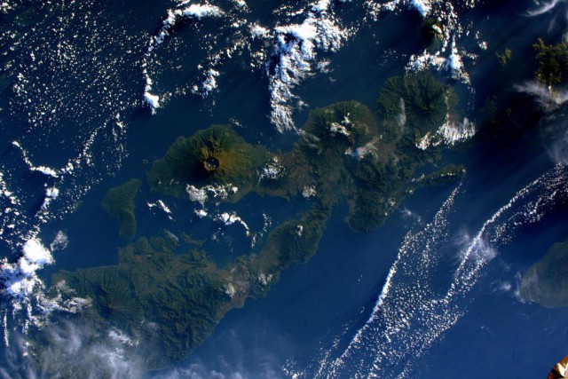 Вулканы Нуса-Тенгара, Индонезия