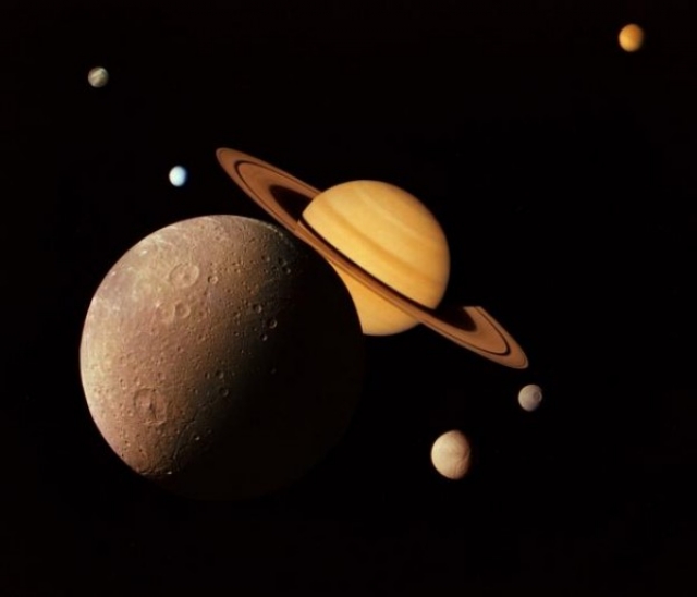 Феноменальные снимки за пределами Солнечной системы с аппарата «Вояджер-1» (Voyager 1)