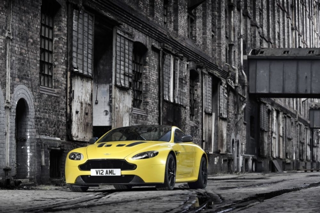 Новый Aston Martin V12 Vantage S