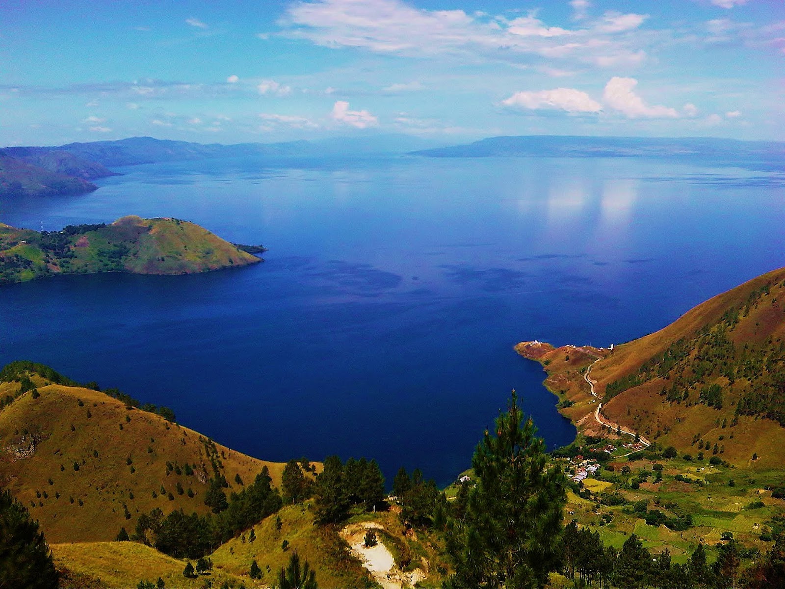Озеро Тоба, Северная Суматра, Индонезия