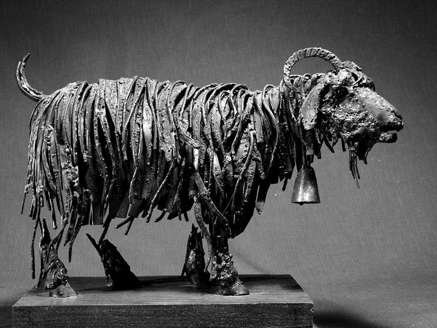 Скульптуры животных из металлолома в стиле стимпанк Хасана Новрози-6