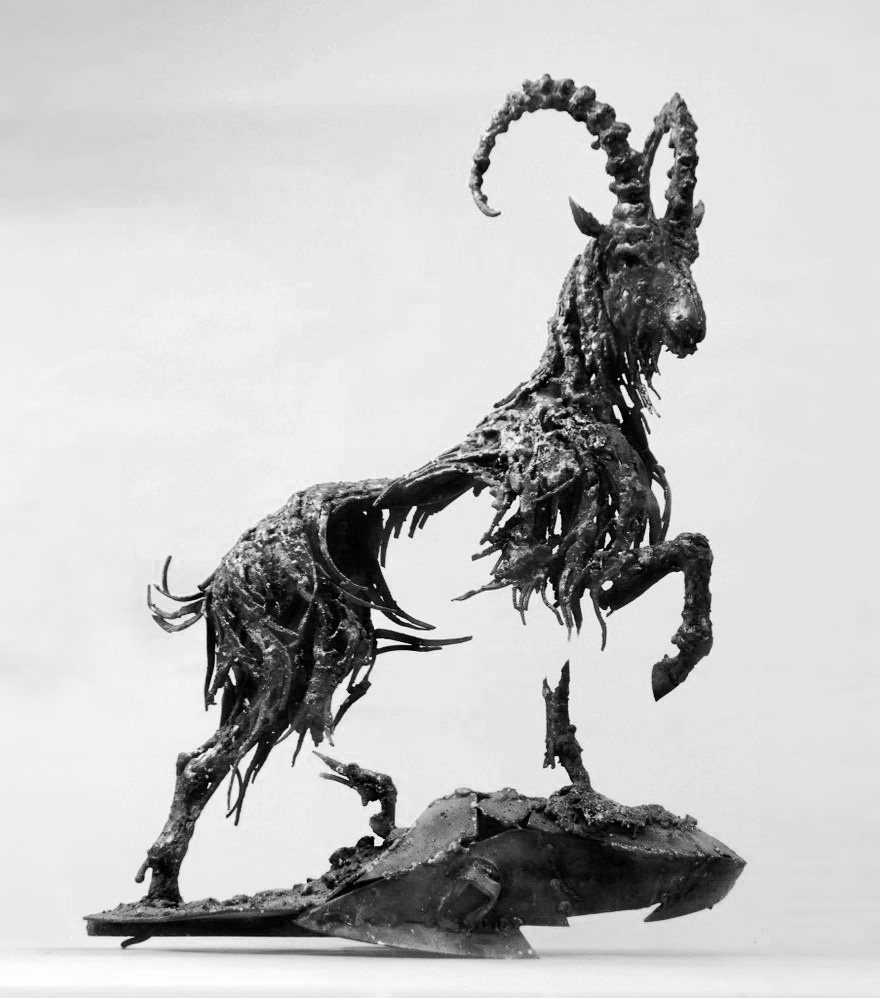 Скульптуры животных из металлолома в стиле стимпанк Хасана Новрози-14