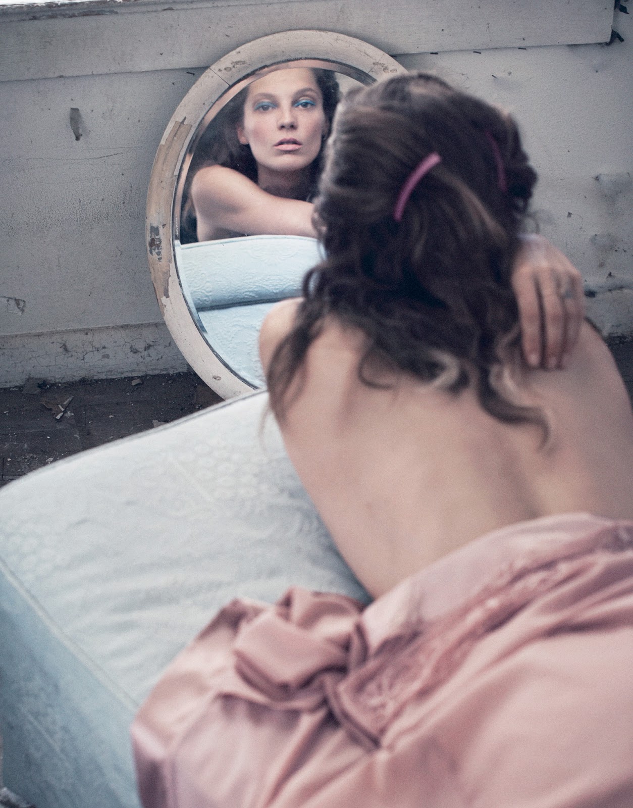 Мягкий фокус: супермодель Дарья Вербова в фотосессии для Porter осень 2015