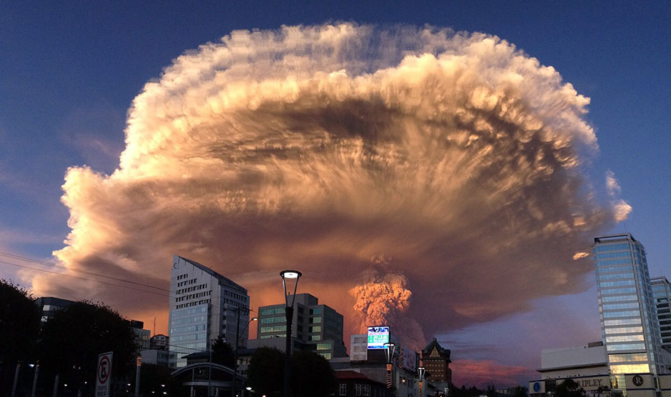 Izverzhenie vulkana Kalbuko