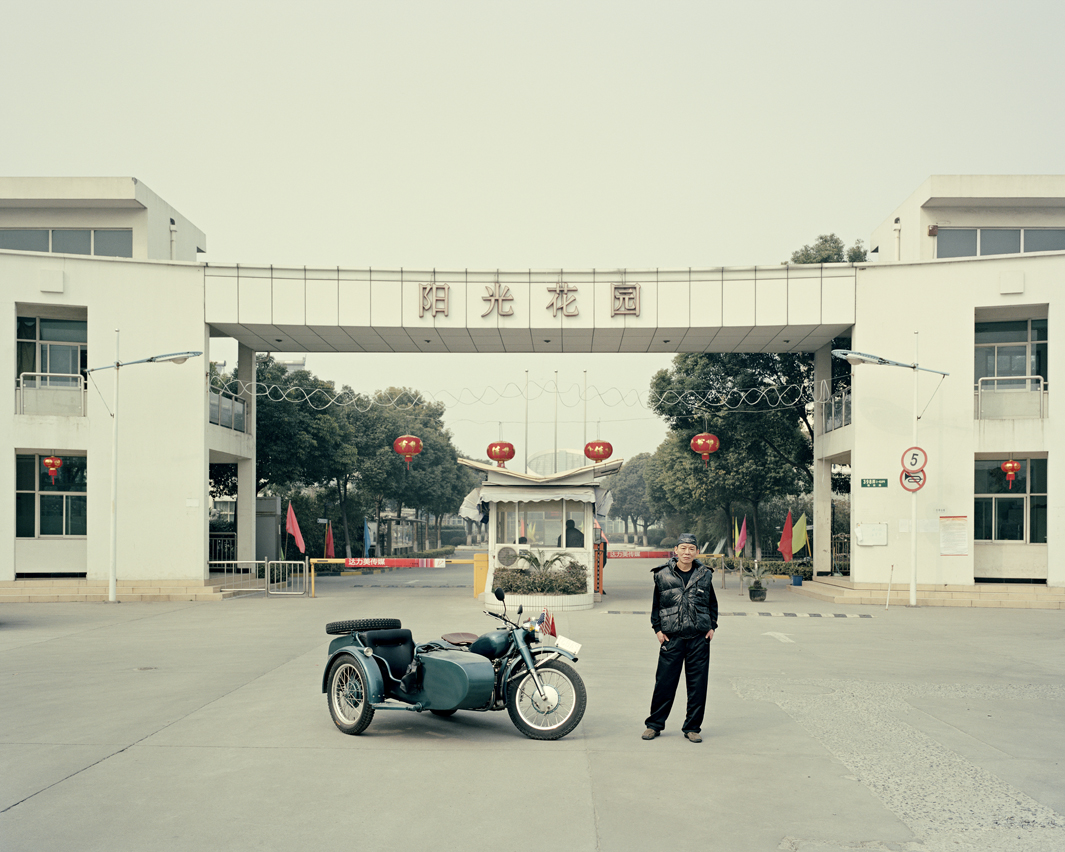 Байкеры Шанхая и их мотоциклы с колясками. Фотограф Орельен Шово - 10