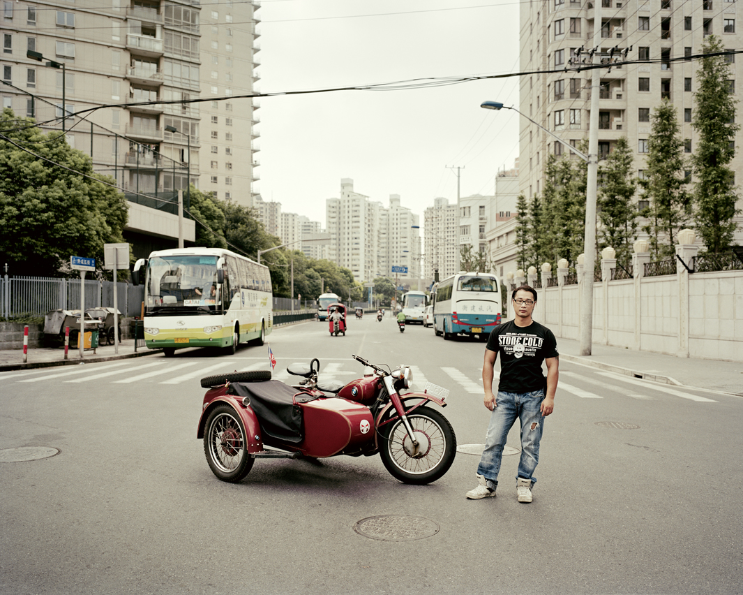 Байкеры Шанхая и их мотоциклы с колясками. Фотограф Орельен Шово - 5