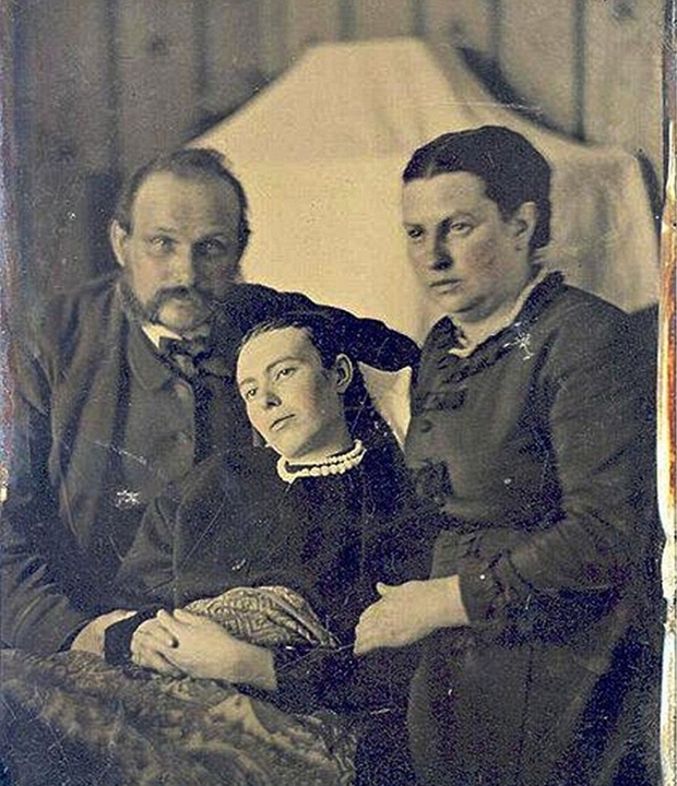 Самая странная традиция викторианской эпохи: посмертные фотографии