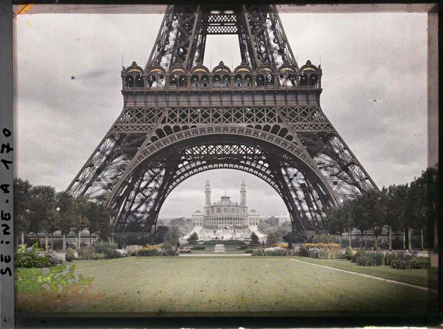 Редкие цветные фотографии Парижа начала прошлого века