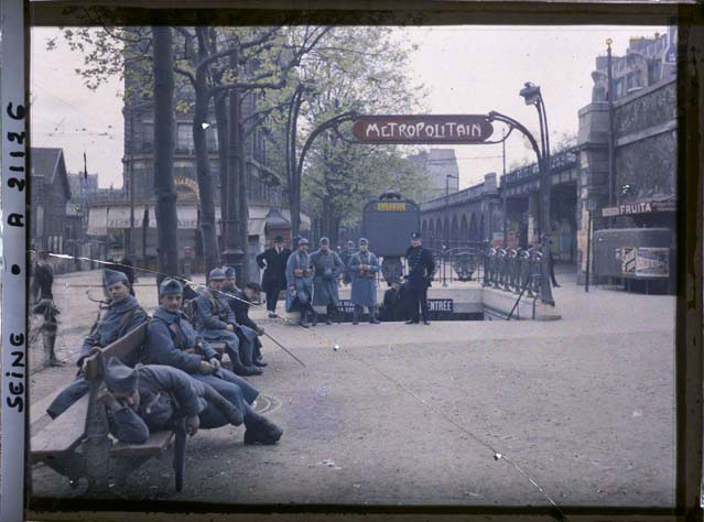 Редкие цветные фотографии Парижа начала прошлого века