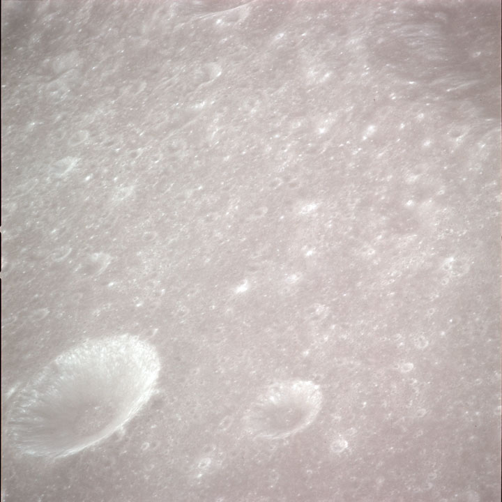 Обнародовали 1407 фотографий из архива НАСА, снятых во время полета на Луну - 29