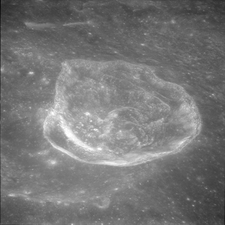 Обнародовали 1407 фотографий из архива НАСА, снятых во время полета на Луну - 76