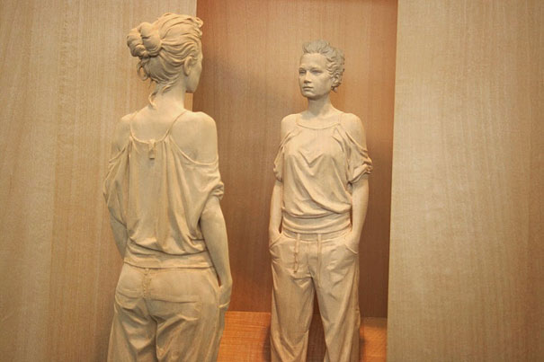 Невероятно реалистичные деревянные скульптуры людей-8
