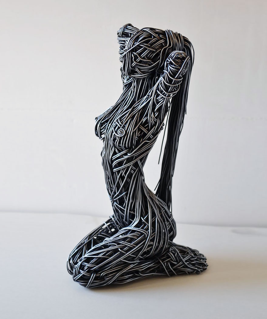 Потрясающие проволочные скульптуры от Ричарда Стейнторпа-5