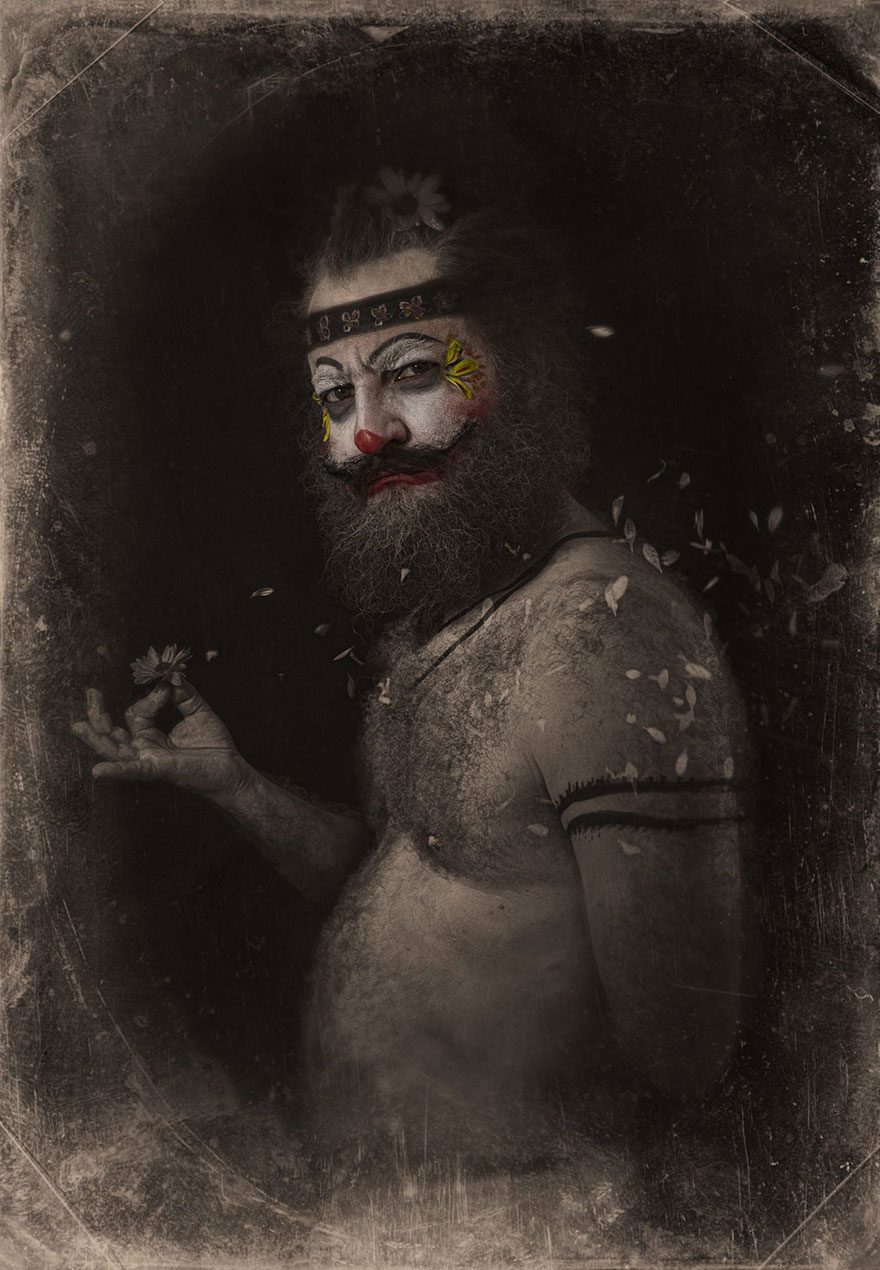 Портреты клоунов, от которых стынет кровь