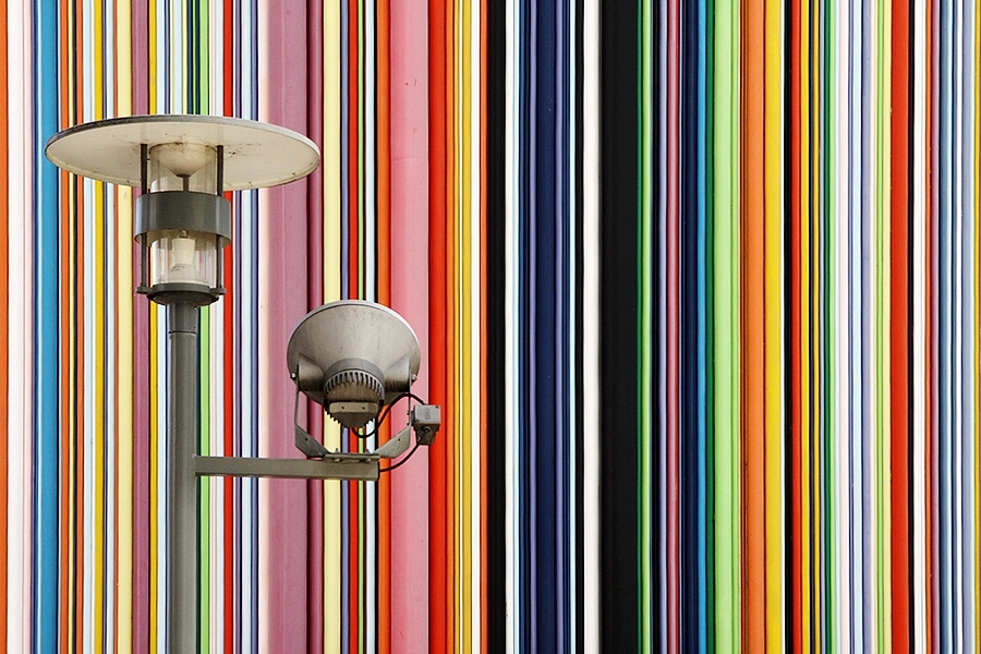 Гипнотизирующие цвета и паттерны в архитектурных фотографиях Эрика Дюфура