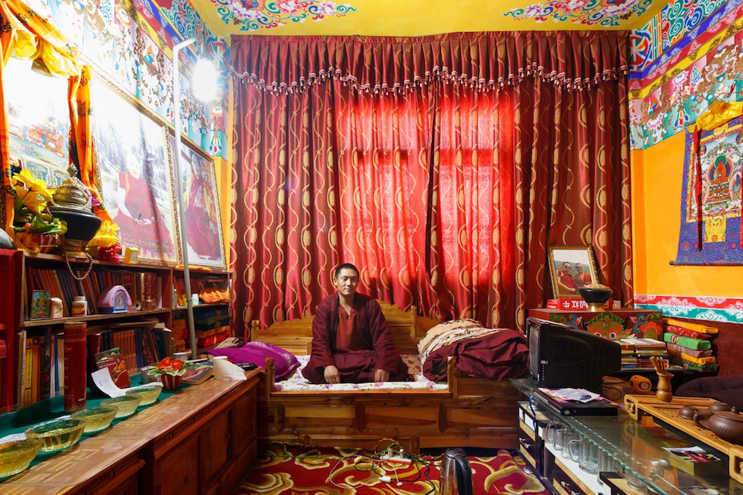 Буйство красок в буддистских монастырях Китая. Фотограф Колин Миллер - 20