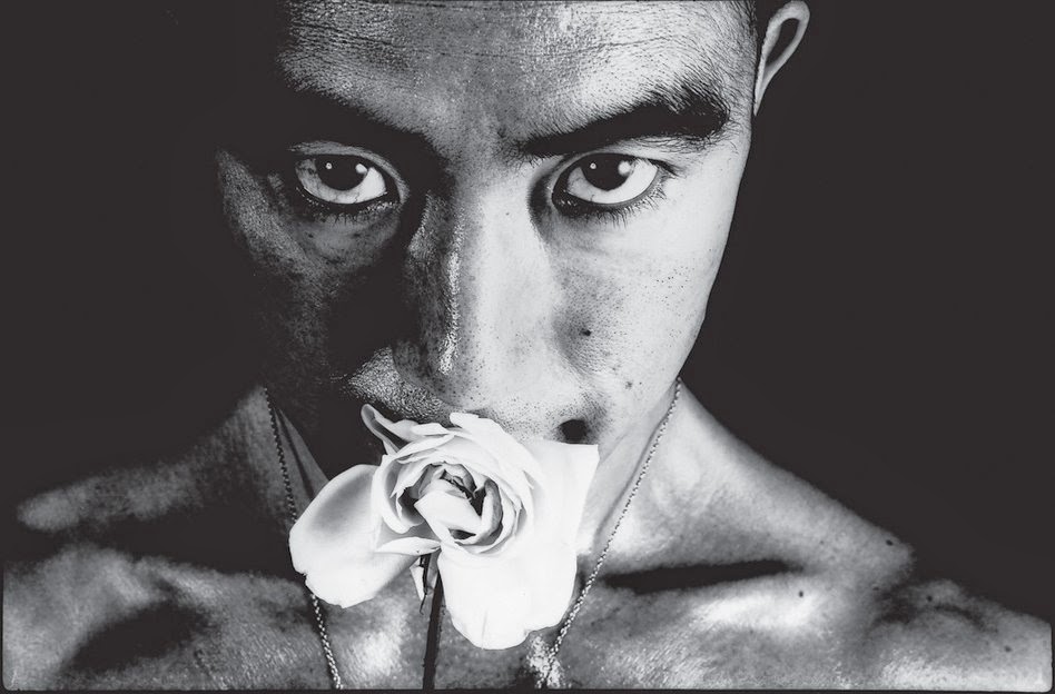 Сюрреалистичные и поразительно откровенные фотографии японского мастера Эйко Хосоэ