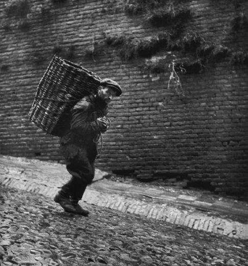 Исчезнувший мир: чёрно-белые фотографии евреев Романа Вишняка - 22