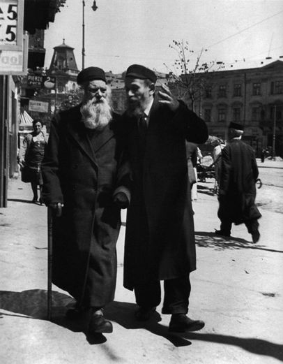 Исчезнувший мир: чёрно-белые фотографии евреев Романа Вишняка - 7