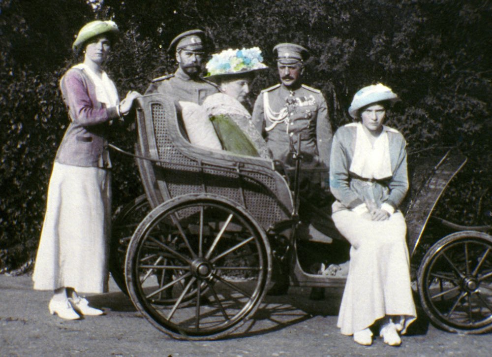Семейные фотографии царской семьи Романовых (1915-1916 гг) - 11