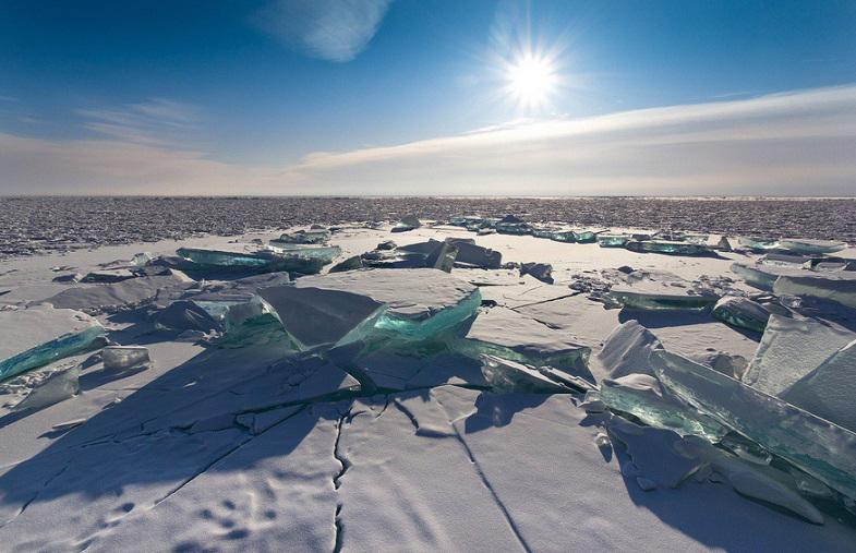 Бирюзовый лёд озера Байкал - 19