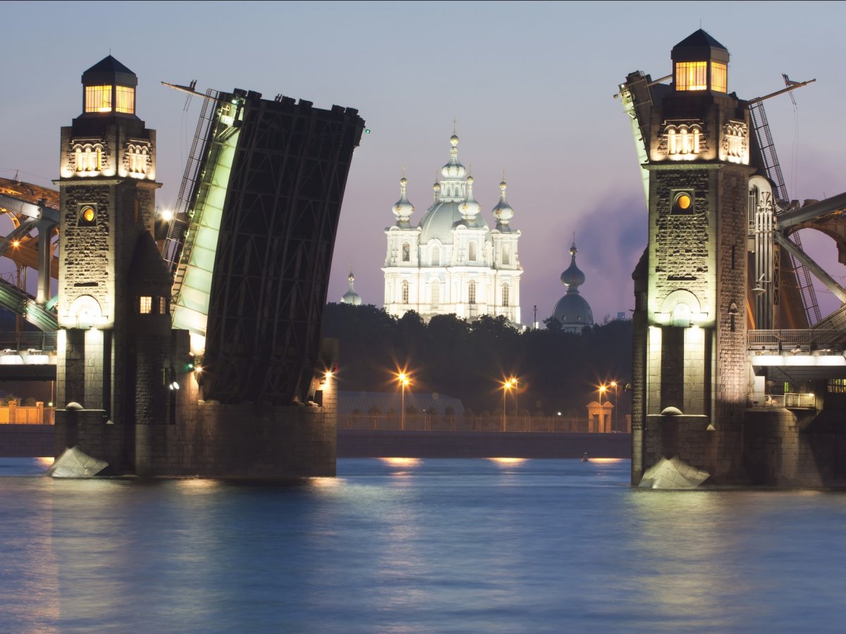 Sankt Peterburg luchshee napravlenie v Evrope 9