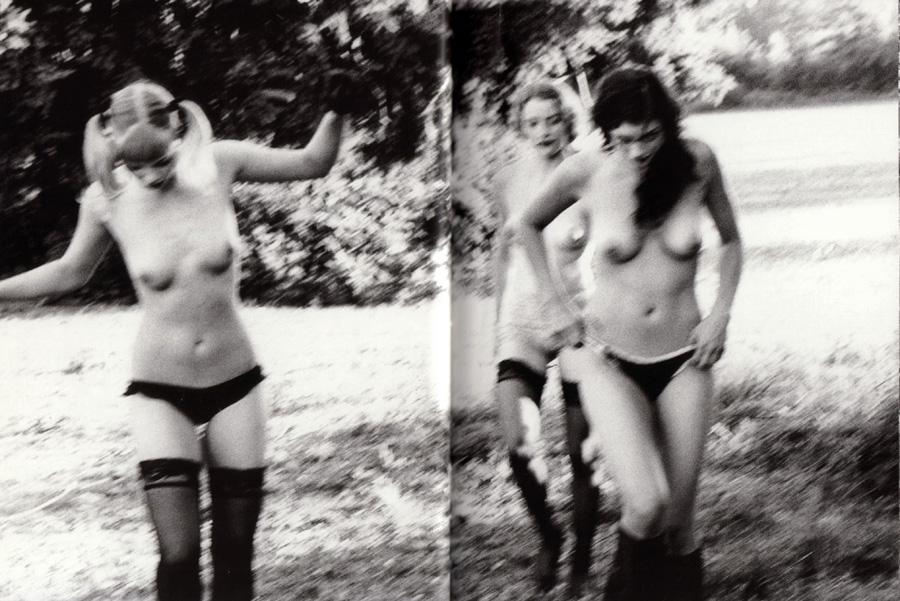 Тайна женственности в эротичных фотографиях Эллен фон Унверт