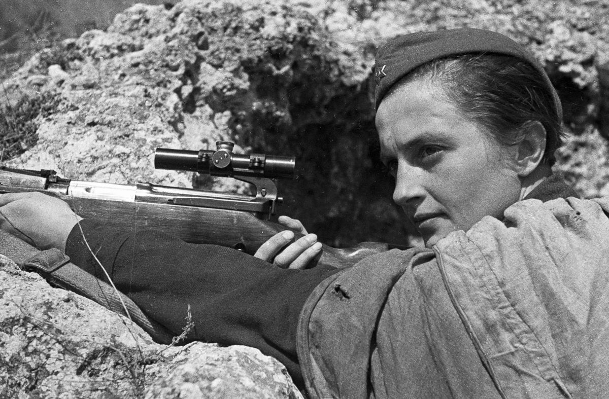 Советские женщины-снайперы  11