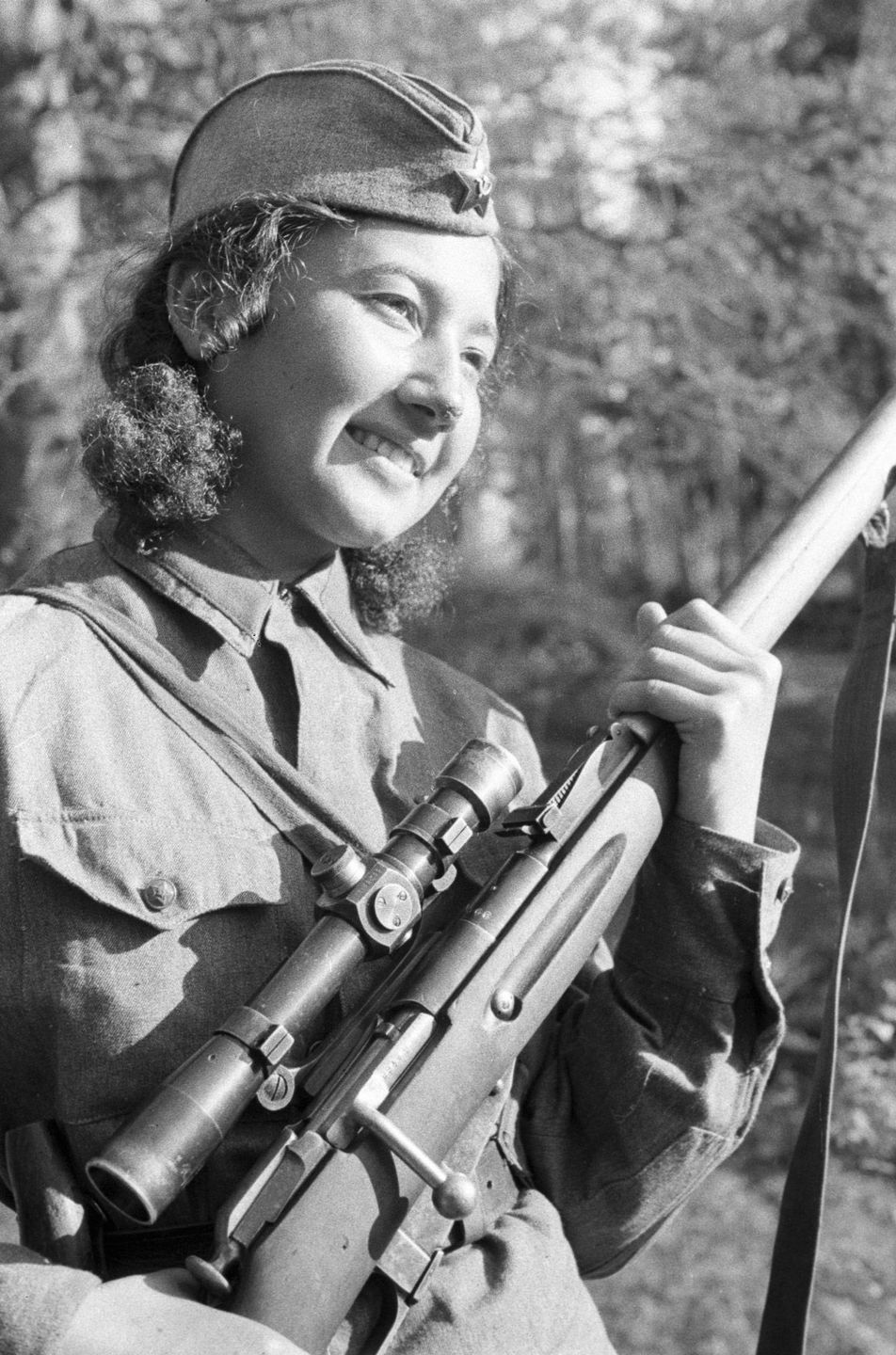 Советские женщины-снайперы  6