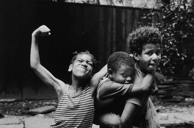 Уличные кадры бразильского фотографа Алесио де Андраде 26