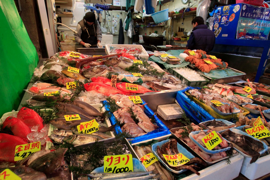Рыбный рынок Цукидзи в Токио  36