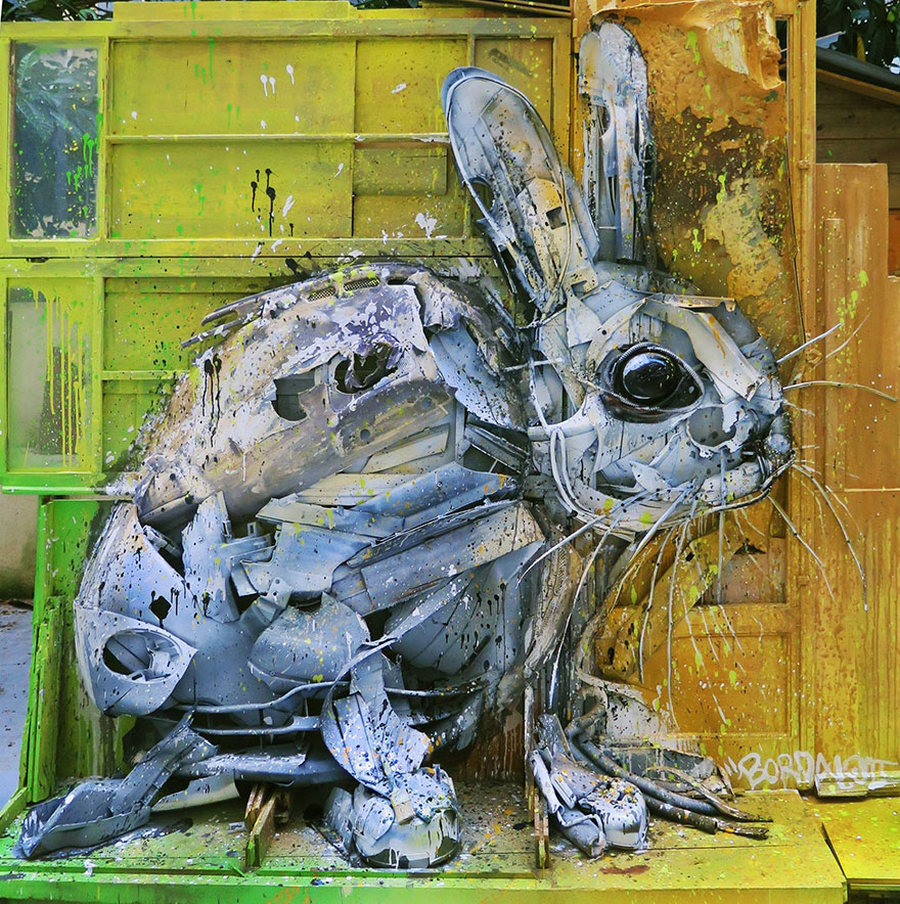 Уличный художник Артур Бордало образы животных из металлолома 25