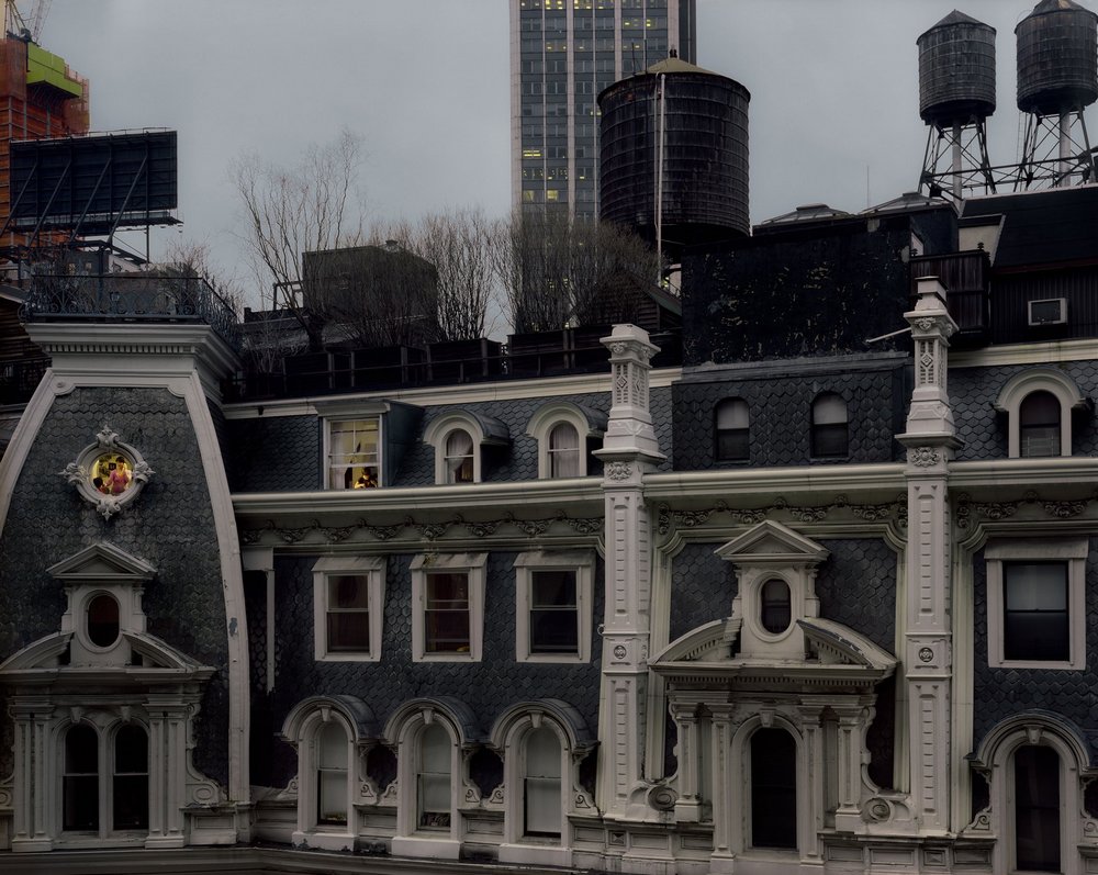 «Из моего окна»: фотограф Гейл Алберт-Халабан заглянула в окна жителей Нью-Йорка 24